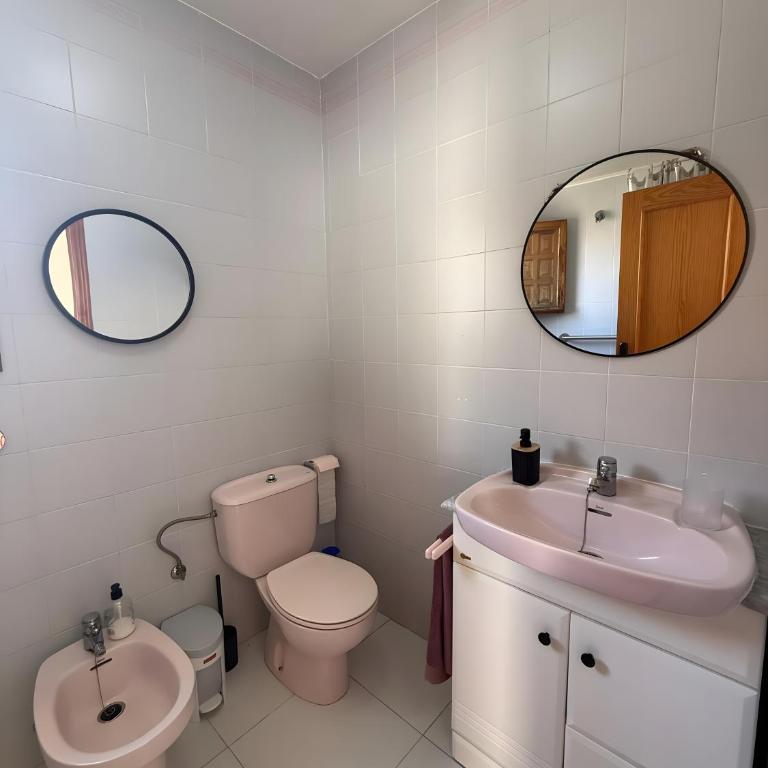 Casa en la playa con piscinas - Casa de 3 dormitorios - 13