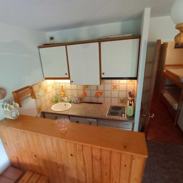 Studio au pied des pistes - balcon - 6 pers - Two-Bedroom Apartment - 10