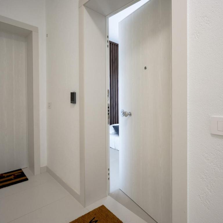 Dimora Venera-Modern Comfort with Private Parking - Appartamento Loft con 1 Camera da Letto e Balcone - 13