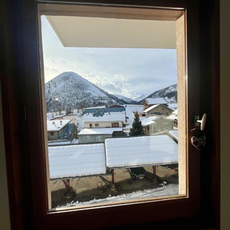 Appartement avec piscine - Vue montagne - 4 voyageurs - Appartement 2 Chambres - 13