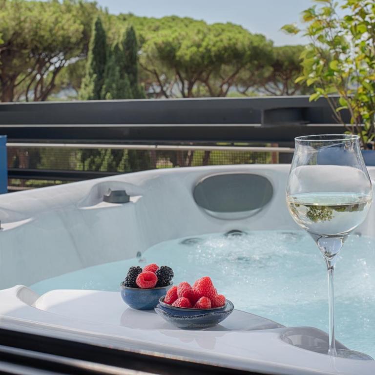 nhow Roma Vittorio Veneto - Nhow Junior Suite Wine and Jacuzzi - 5