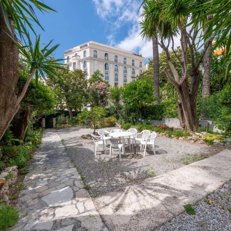 Villa TOPAZE Maison de ville avec jardin au cœur de Cannes - Villa - 9