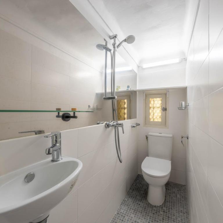 Villa TOPAZE Maison de ville avec jardin au cœur de Cannes - Villa - 11