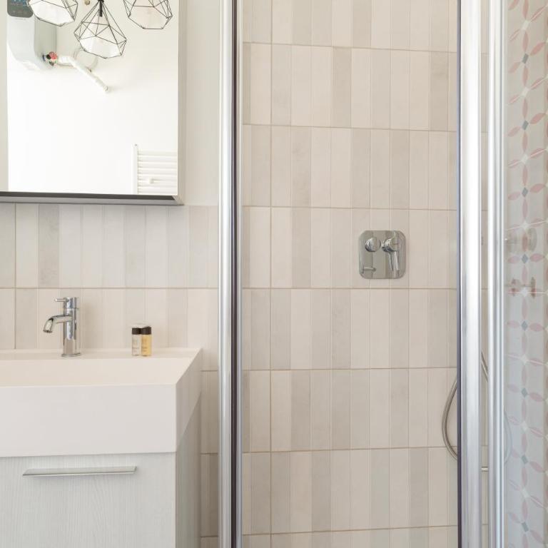 Romolo - Navigli Bright Two-Room Apartment - Appartamento con 1 Camera da Letto - 13