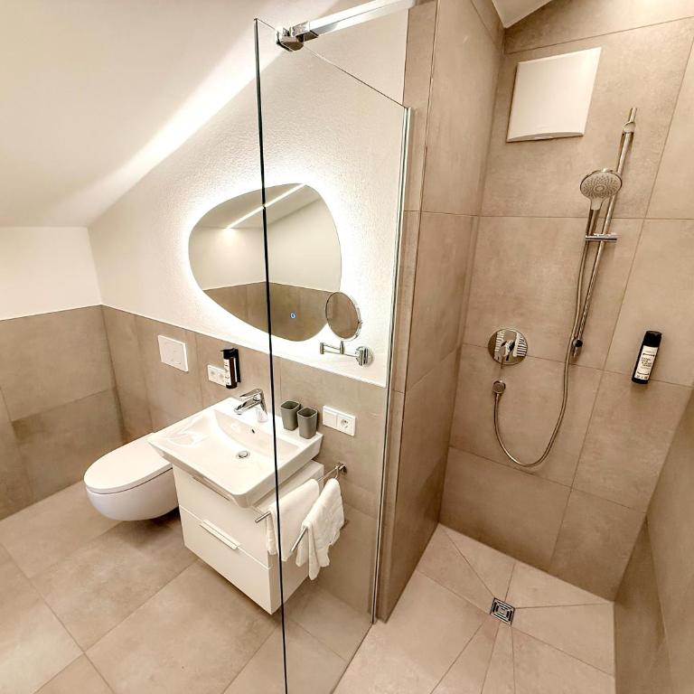 VILLAWILLI - Gemütliche Ferienwohnungen - Comfort Apartment mit Balkon - zweite Etage (Nummer 6) - 8