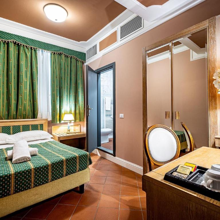 Grand Hotel Panama Firenze - Queen Room - 1