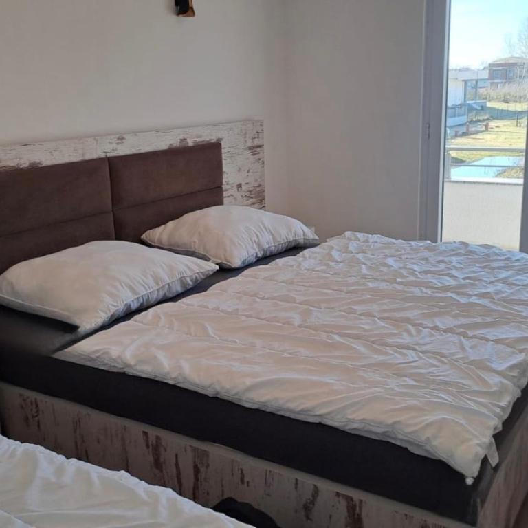 Villa AdaSam - Four-Bedroom House - 6