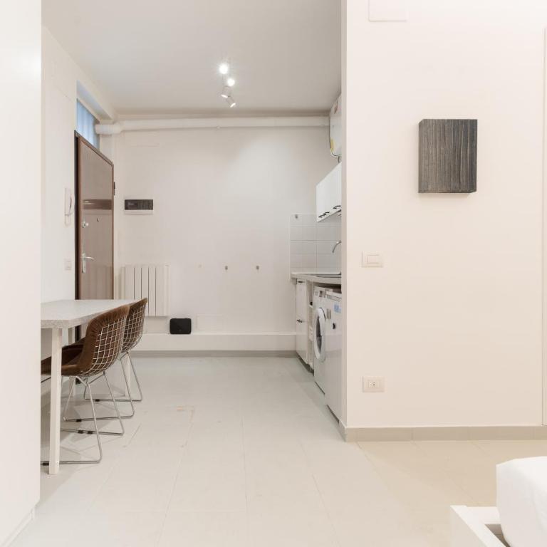 GuestHost - Cozy Studio Monumentale M5 & Chinatown - Appartamento Monolocale con 1 Letto Matrimoniale - 4