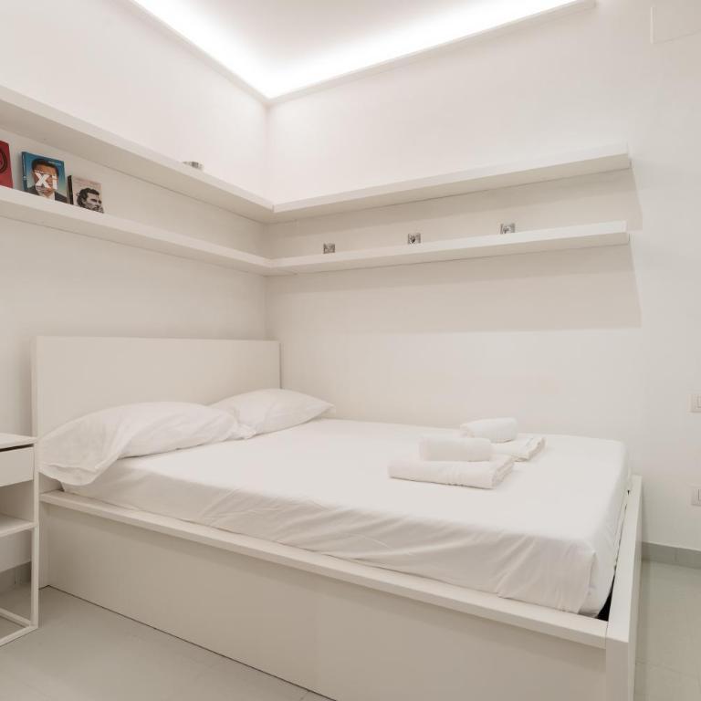 GuestHost - Cozy Studio Monumentale M5 & Chinatown - Appartamento Monolocale con 1 Letto Matrimoniale - 6