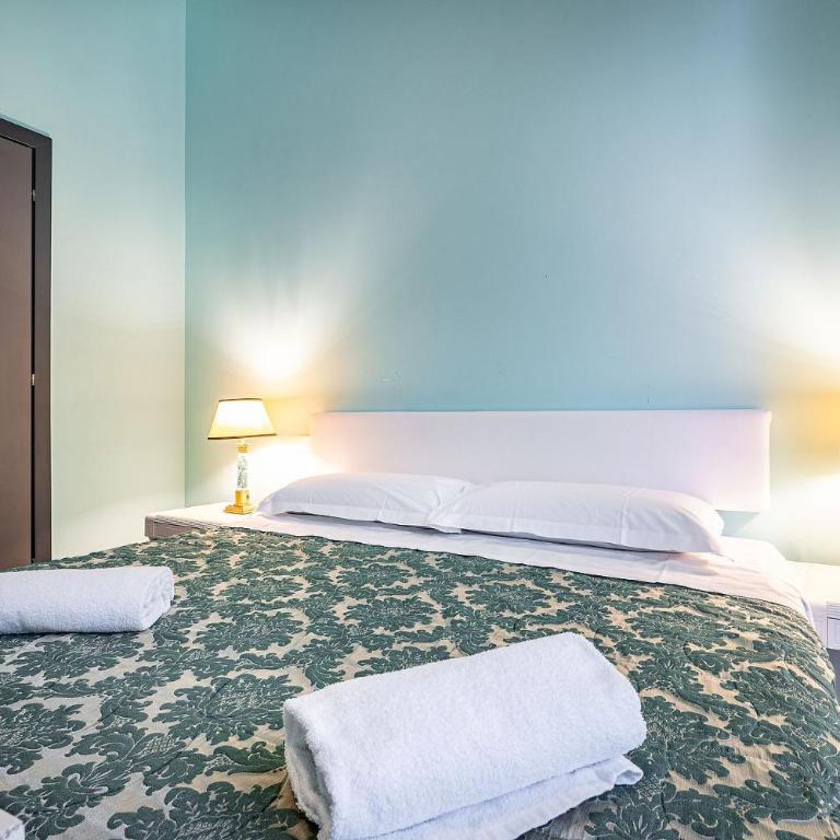 Grand Hotel Panama Firenze - King Suite with Balcony - 5