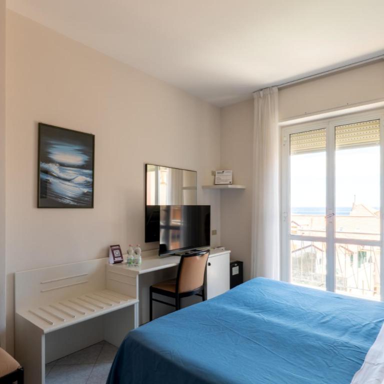 HOTIDAY Room Collection - Alassio Centro - Camera Matrimoniale Superior - 9