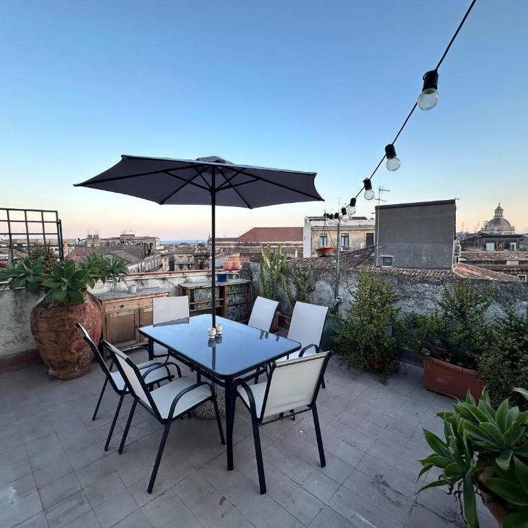 Coppola Terrace Apartment - Private Rooftop & City View in the Historic Catania Center - Via Coppola 22 - Apartment - 7