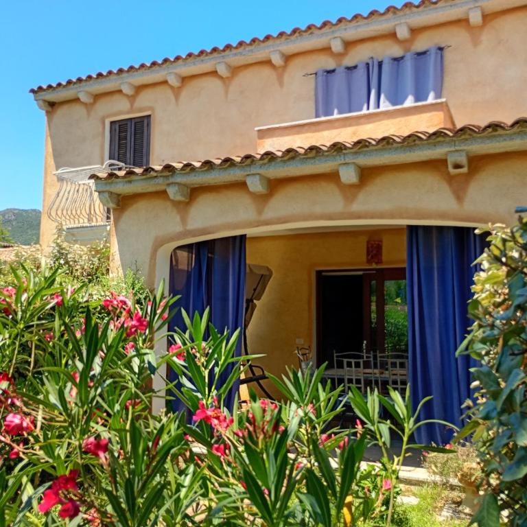 CASA ARESULA - Trilocale - Casa con 2 Camere da Letto - 1