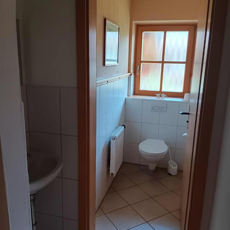 Ferienwohnungen Waldherr (Adlgasser Wirtsfamilie) - Chiemgau Karte - Apartment mit 3 Schlafzimmern und Balkon - 11