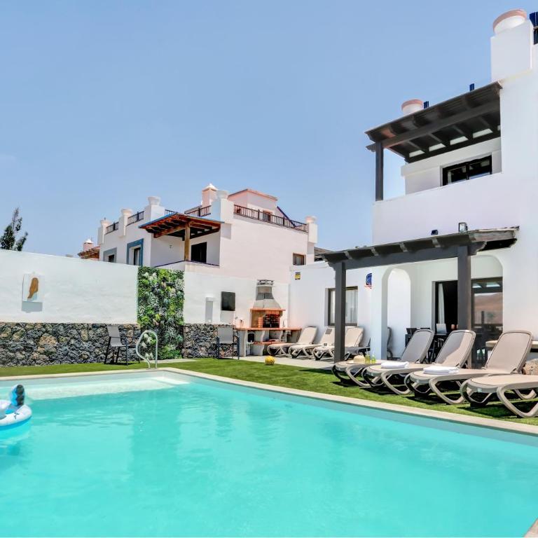 Villa Sun kissed Miralobos by Golden Dunes - Villa - 1