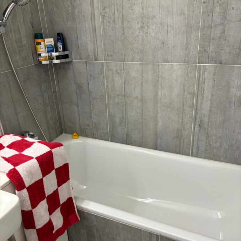 DAVOS Ganze Ferienwohnung Haus Iva - Mindestaufenthalt 5 Nächte - Apartment mit 3 Schlafzimmern und Balkon - 11