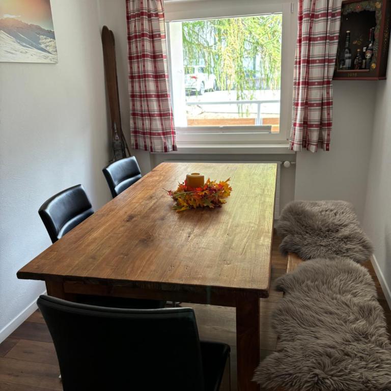 DAVOS Ganze Ferienwohnung Haus Iva - Mindestaufenthalt 5 Nächte - Apartment mit 3 Schlafzimmern und Balkon - 8