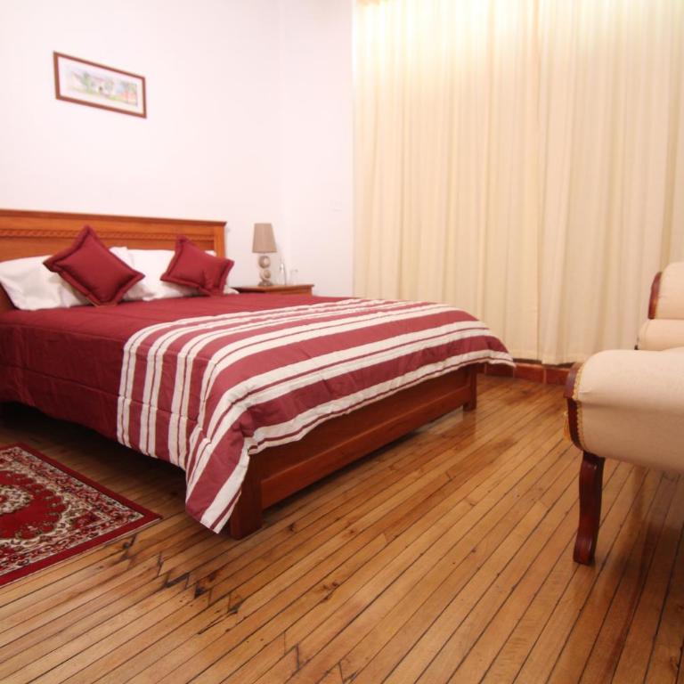 Casa Hotel Las Plazas - Suite Junior con balcón - 11