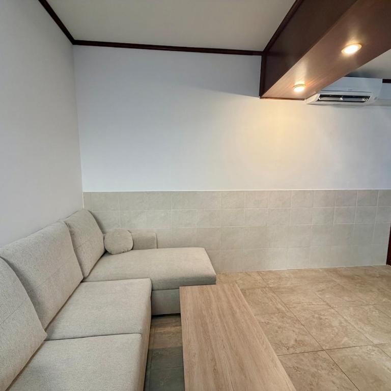 2 Pièces-Proche Plage-Climatisation - Appartement 1 Chambre - 9