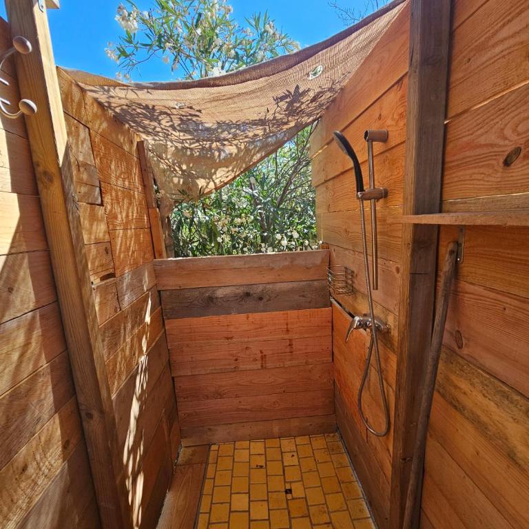 Caravane et jardin - Chambre Double - 11
