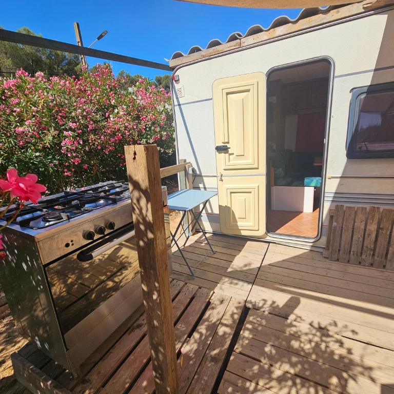 Caravane et jardin - Chambre Double - 4