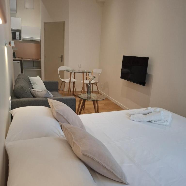 Studio cosy - Galerie Renaissance - Vienne - Appartement 1 Chambre - 8