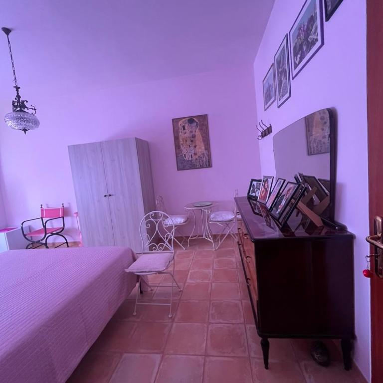B&B MARILYN - Camera Tripla con Bagno Privato - 12