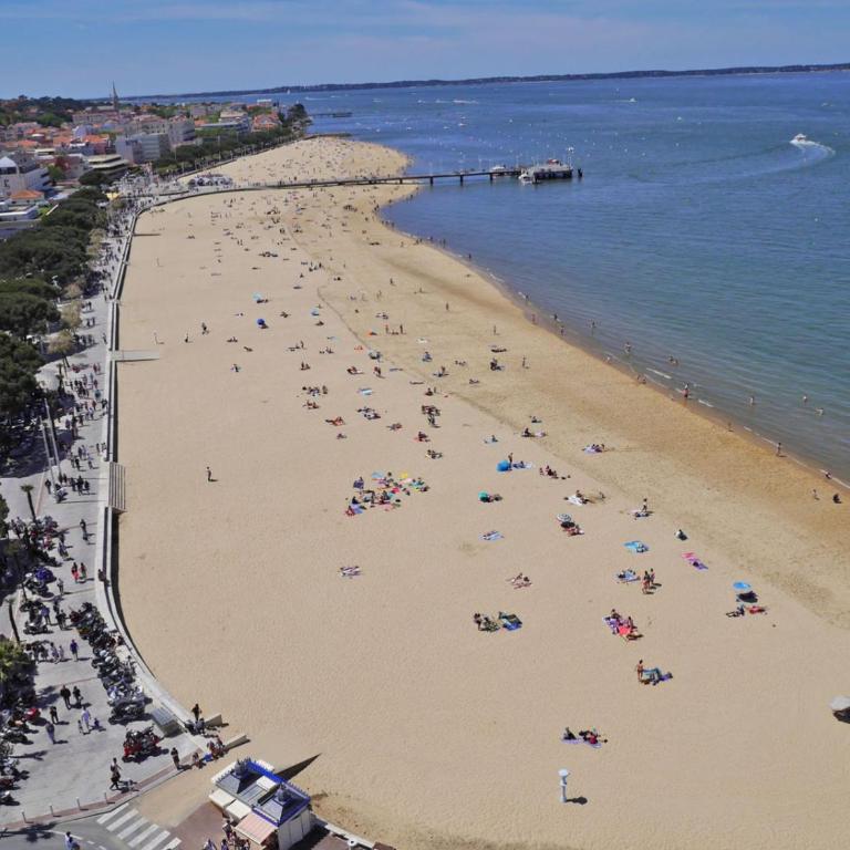 Arcachonnaise 5 chambres, 500M de la plage et 6 vélos à disposition - Casa con 5 Camere da Letto - 35