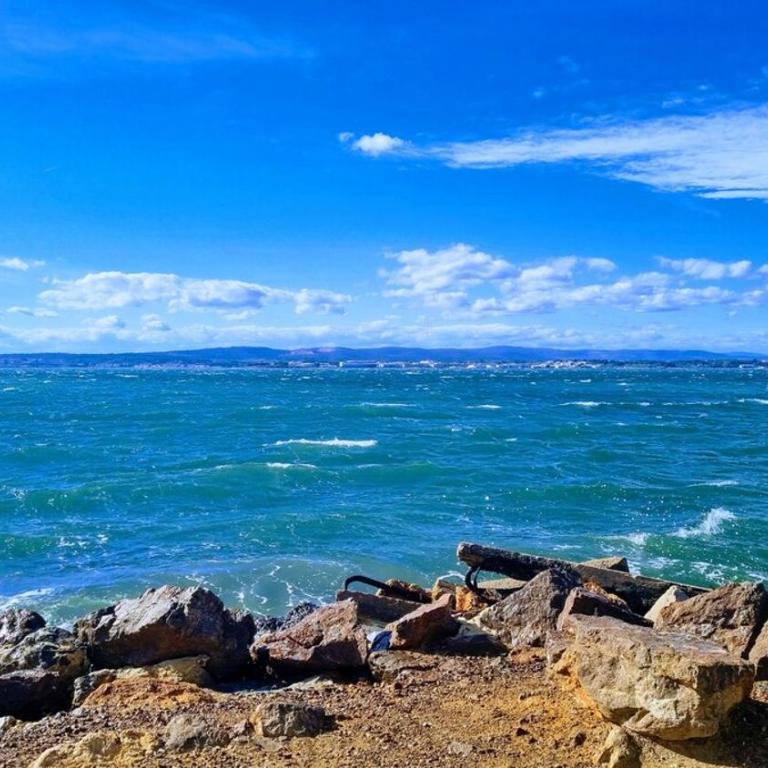 LE BARREUR Maison Authentique Sètoise La pointe Courte, Bord de Mer, Climatisée, Parking gratuit proximité - Maison de Vacances - 21