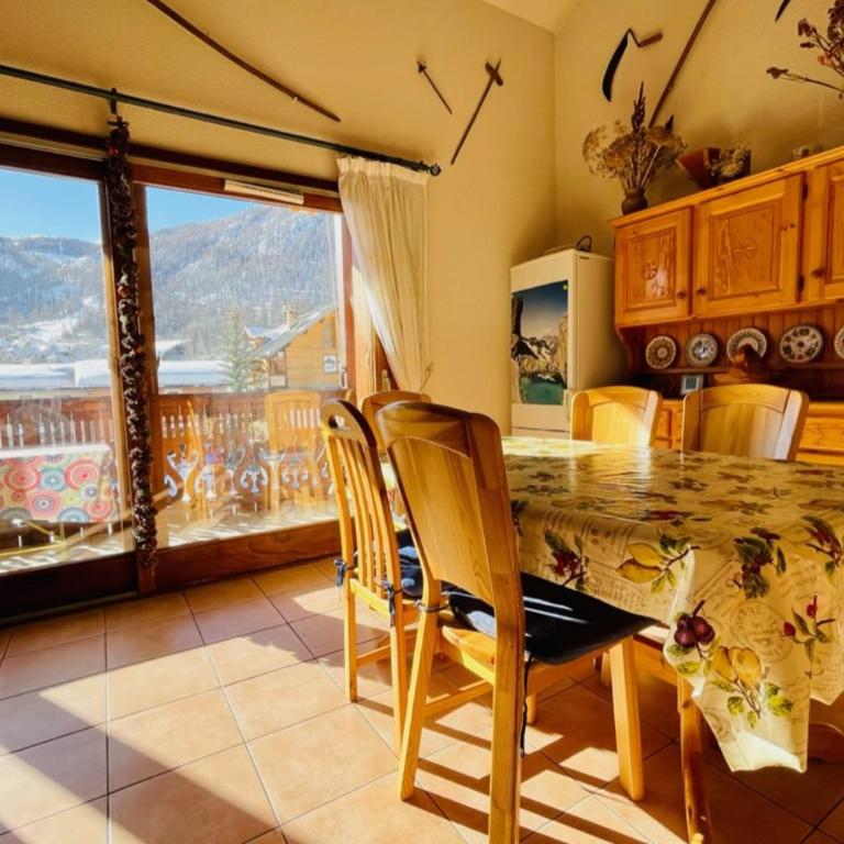 Lumineux nid cosy - vue - La Salle-les-Alpes - Appartement - 12