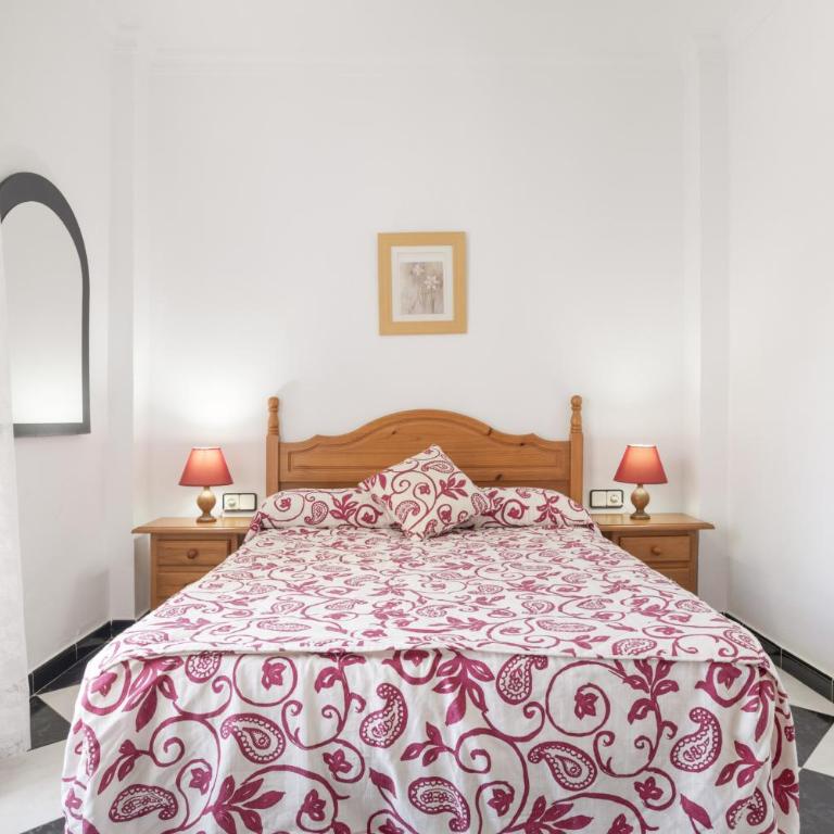 Apartamentos Paqui Conil - Apartamento con terraza - 4