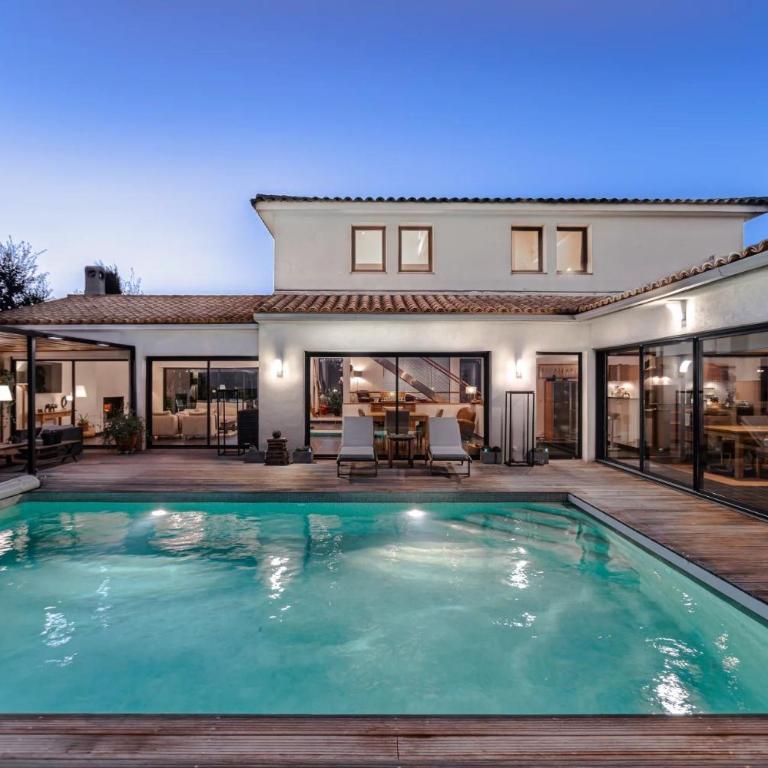 Amazing summer house with pool unforgettable - Maison de Vacances - 1