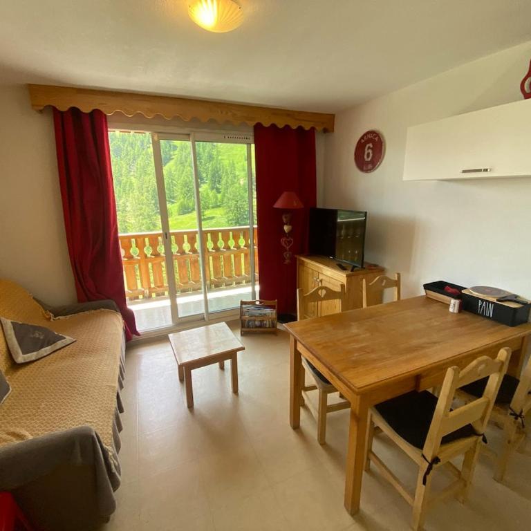 T2 view, skiing, summer pool Balcons du Soleil - Appartement - 19