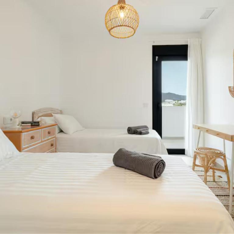 Costa Breeze Your Estepona Beach Escape - Appartamento - 6