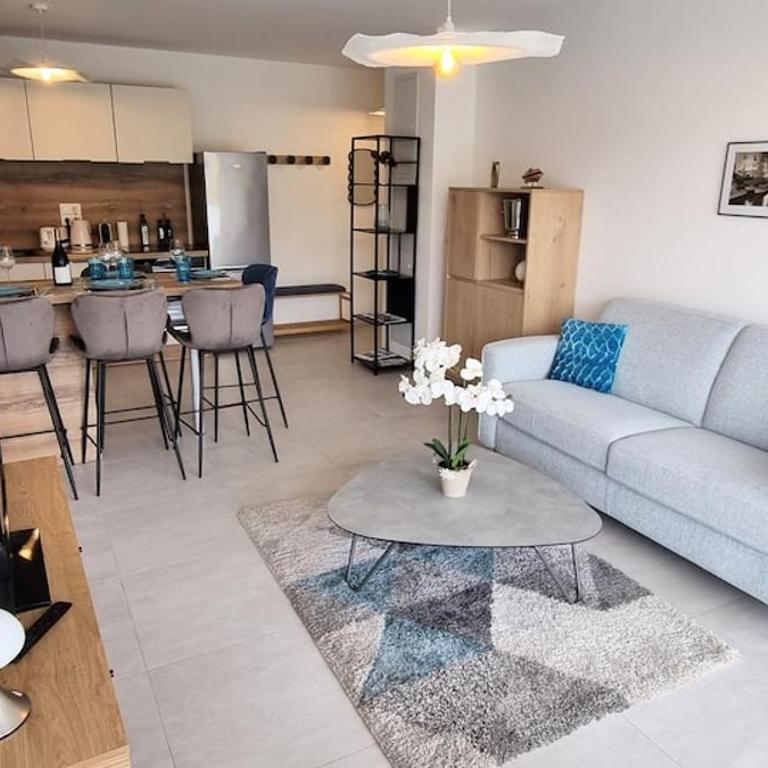 LE SEGRETO, Appt Neuf dans résidence de Standing, Superbe Déco, Centre, 2 Parkings Privés, Climatisation - Apartment - 1