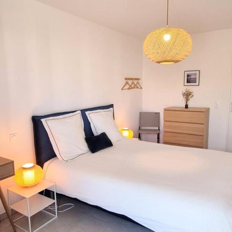 LE SEGRETO, Appt Neuf dans résidence de Standing, Superbe Déco, Centre, 2 Parkings Privés, Climatisation - Apartment - 9