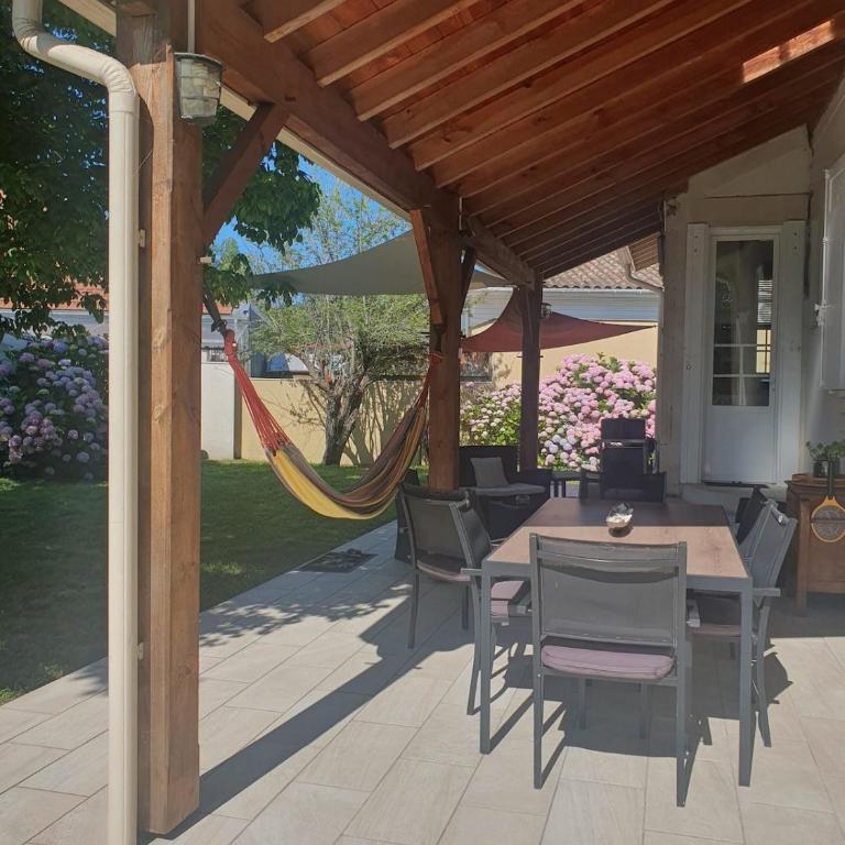 Villa de charme art déco proche gare et plage - Villa - 52