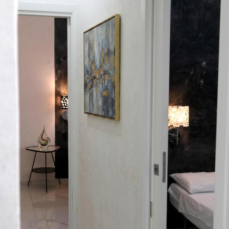 House Tribunali - Appartamento con 2 Camere da Letto - 5