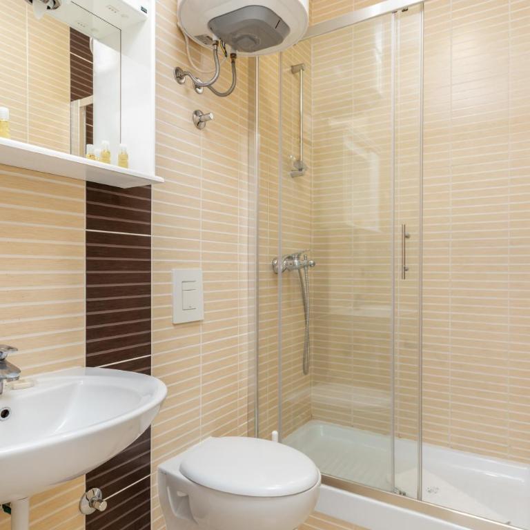 Apartments Grifone Lux - Studio Apartman (2 Odrasle Osobe) - Ulica Obala Nikole Kovačevića - 8