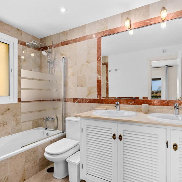 25 - Townhouse sur le golf de Miraflores - Casa Vacacional de 3 dormitorios - 38