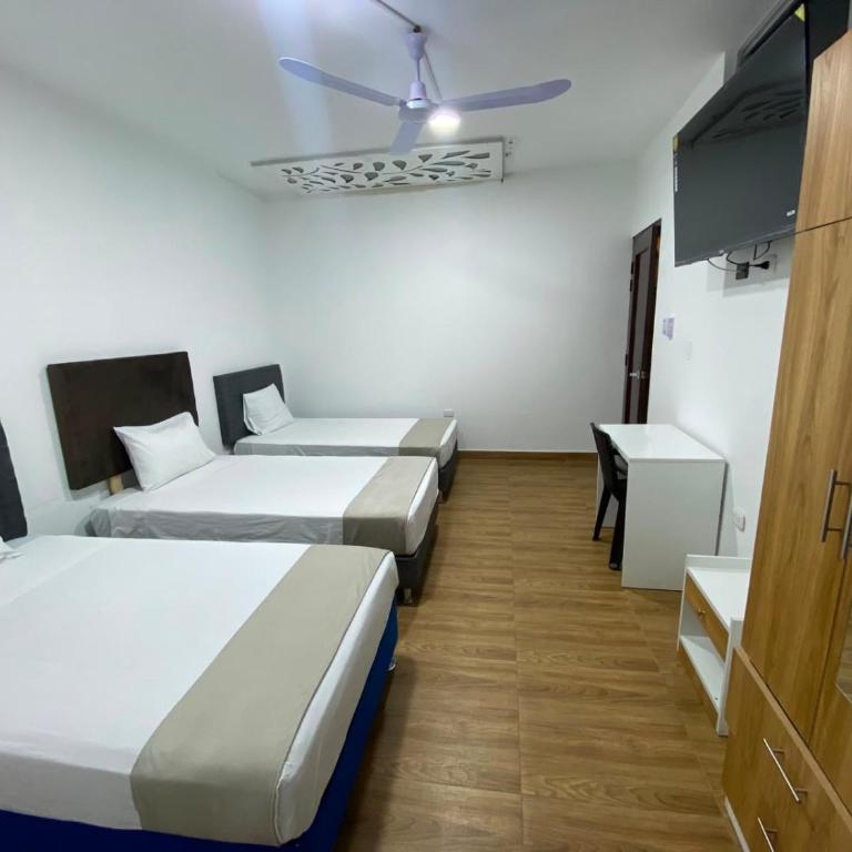 GRAND HOTEL ViLLA ROSA - Classic Triple Room - 4