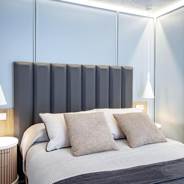 Suite Plaza Conil - Superior Apartment mit Stadtblick - 15