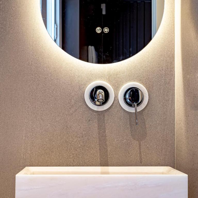 Suite Plaza Conil - Superior Apartment mit Stadtblick - 7