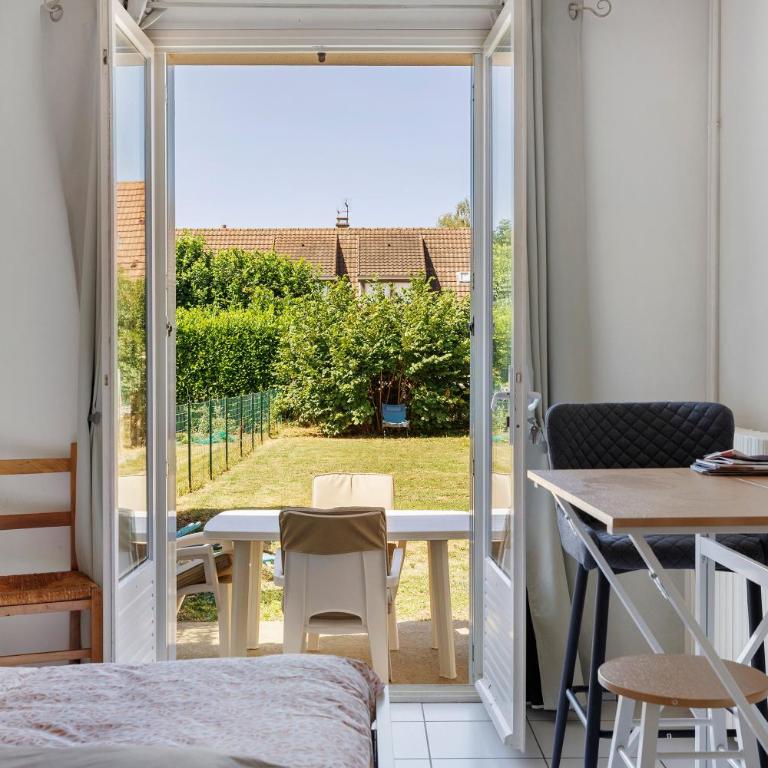 La Chambre Mancelle - Chambre Triple avec Douche - 19
