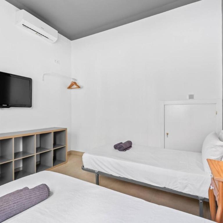 Lovelyloft San Gabriel - Three-Bedroom Apartment - 17
