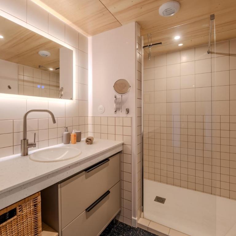La Balançoire - Loft 115 m2 refait à neuf - 3 chambres - Appartement 3 Chambres - 9