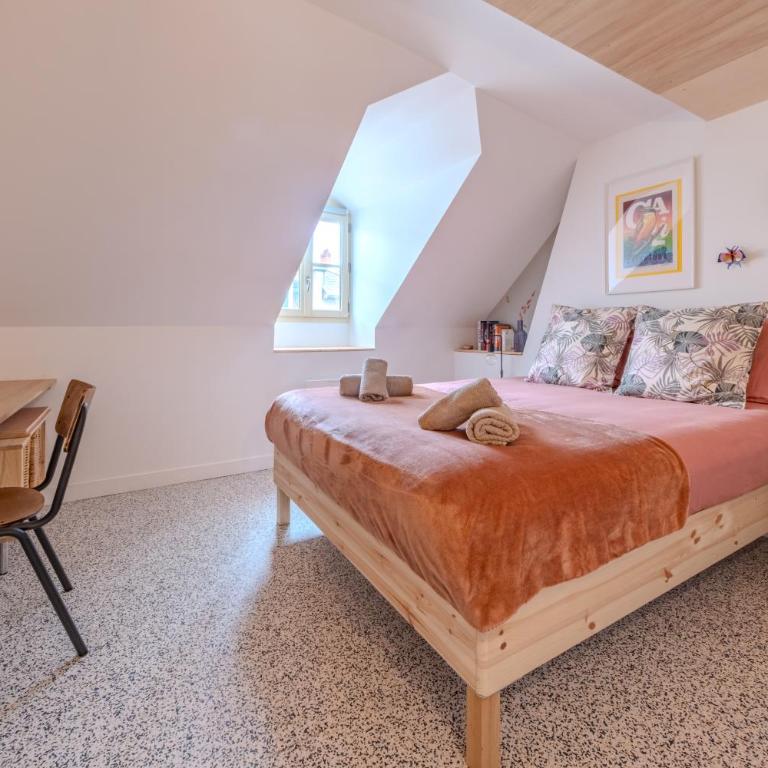 La Balançoire - Loft 115 m2 refait à neuf - 3 chambres - Appartement 3 Chambres - 23