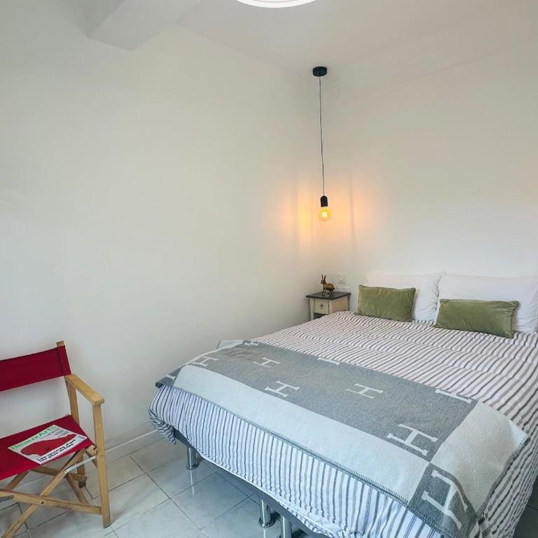 Cathedral View - Heart of Vieux Nice - Appartement 1 Chambre avec Vue - 32