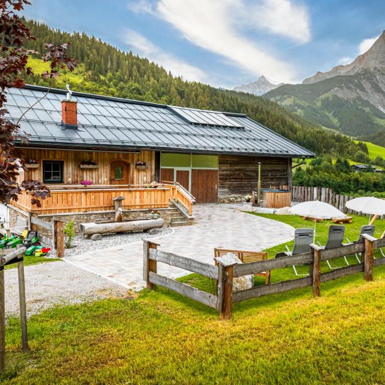 Entachalm - Vacation Home - 1