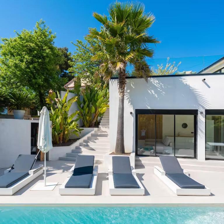 Architect-designed villa with pool in Marseille - Villa 1 Chambre - 3
